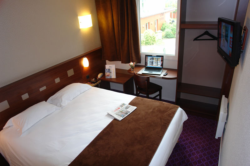 Brit Hotel Rennes Le Castel Rum bild