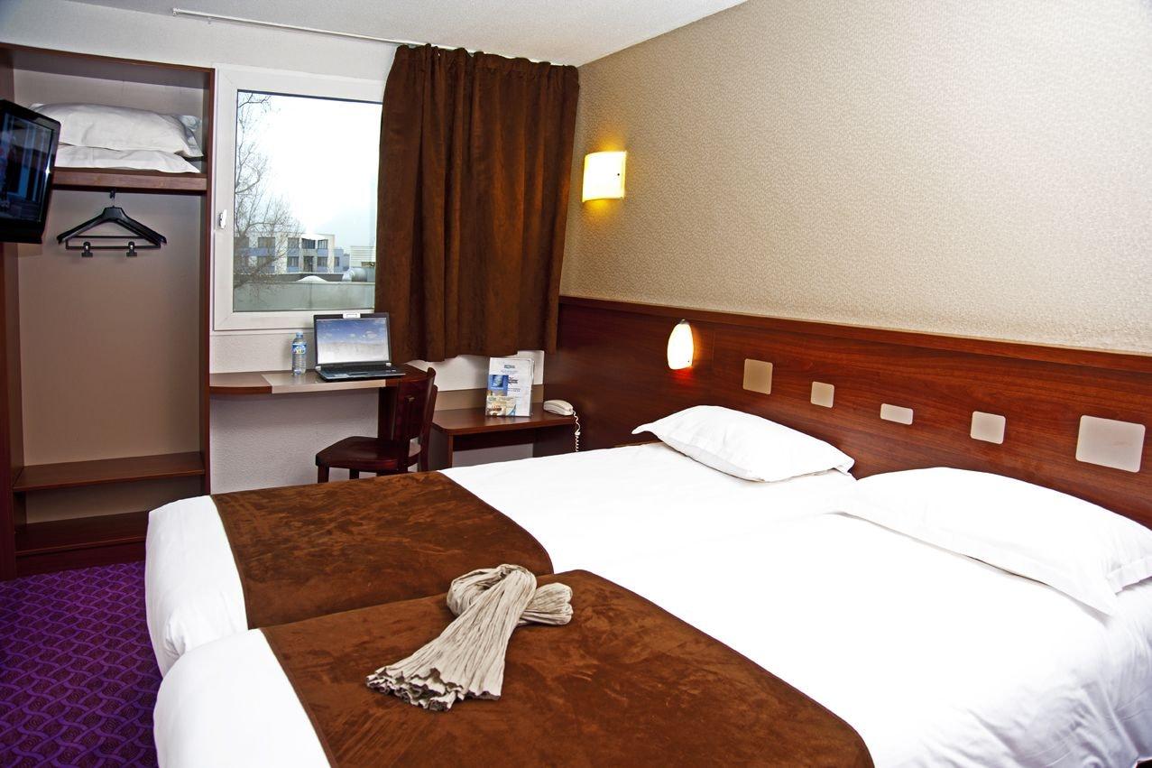 Brit Hotel Rennes Le Castel Rum bild