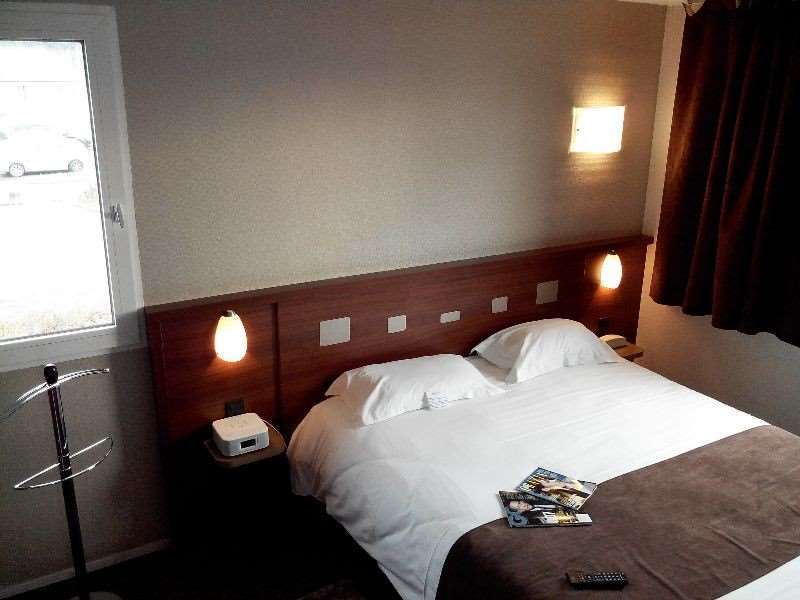 Brit Hotel Rennes Le Castel Rum bild