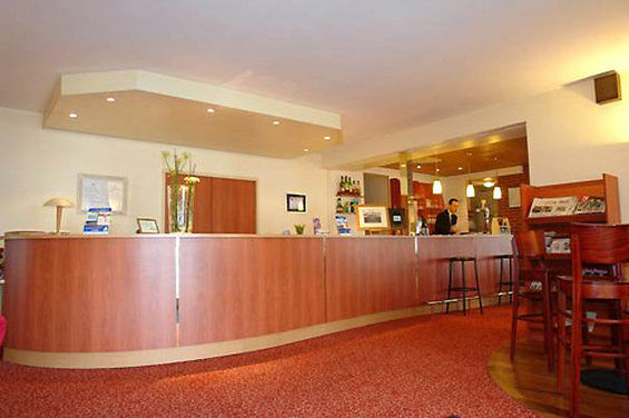 Brit Hotel Rennes Le Castel Inreriör bild